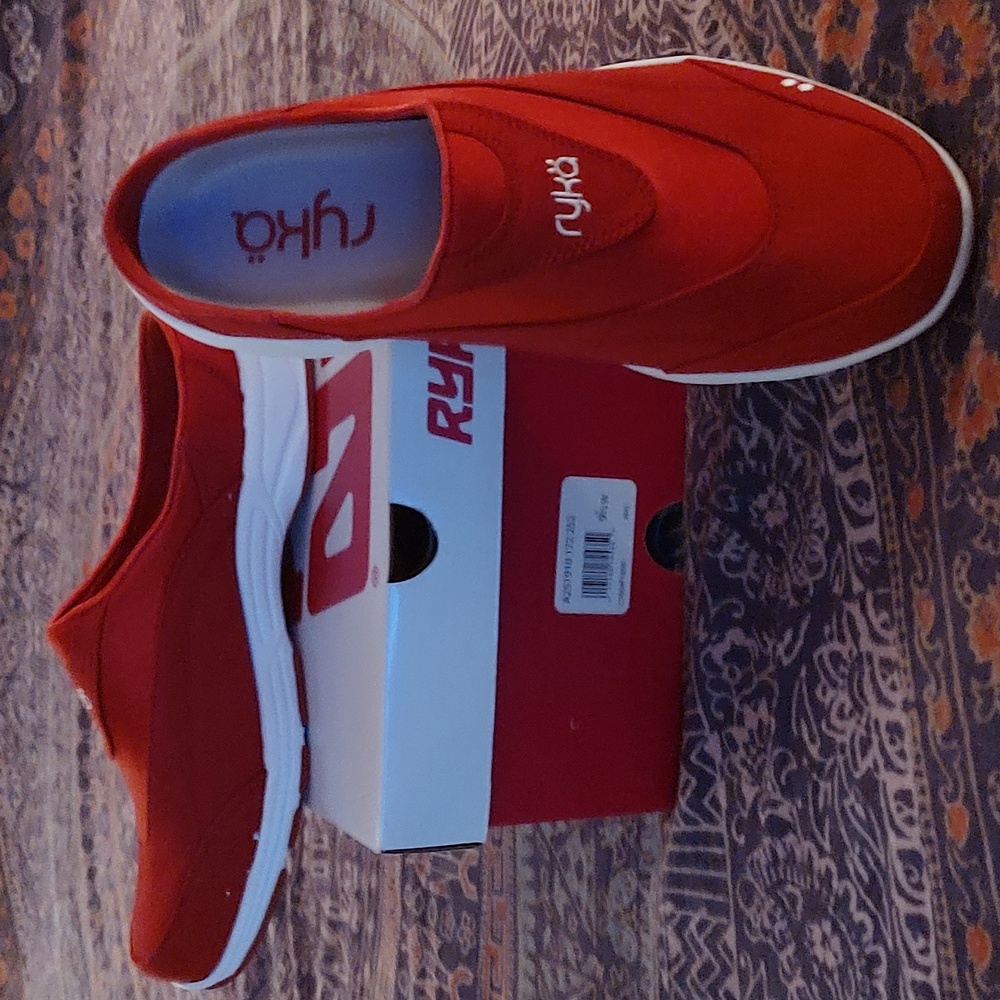 RYKA SHOES SIZE 9 1/2 W RED + GREY